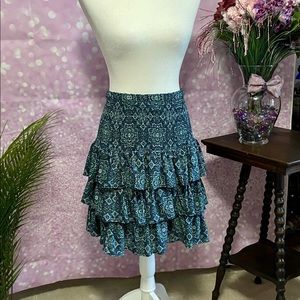Micheal Kors ruffled skirt (L)